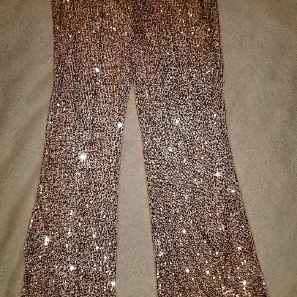 Old Navy Sequin Knit Wide-Leg Pants in Rose Gold